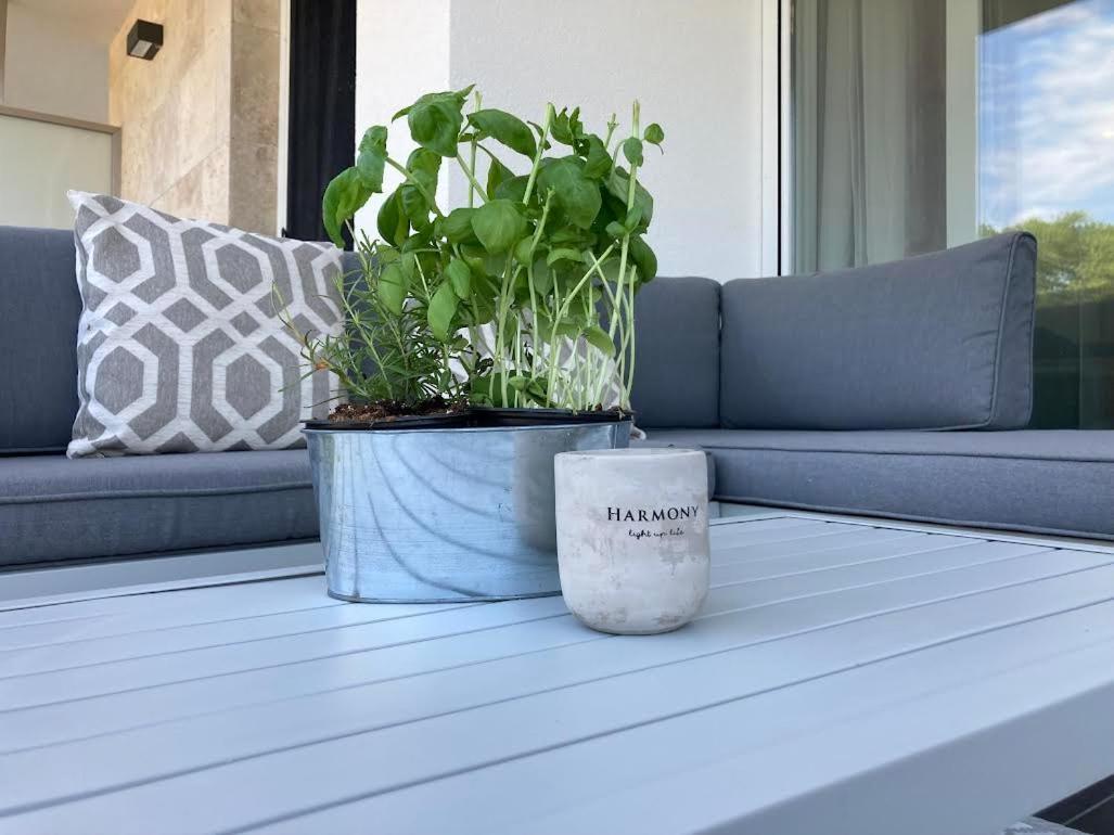 Zawia Apartman Apartment Balatonfoldvar Ngoại thất bức ảnh